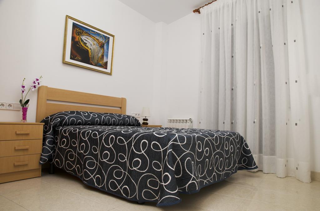 Apartamentos Navas Барселона Экстерьер фото